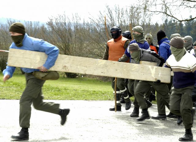 Bildgröße auf die Monitorauflösung (640x480 px) optimiert