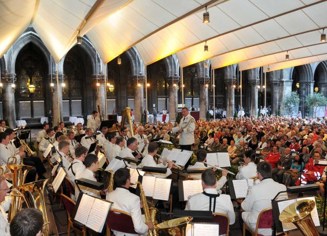 Bildgr&ouml;&szlig;e auf die Monitoraufl&ouml;sung (640x480 px) optimiert