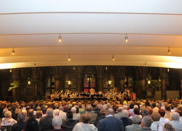 Bildgr&ouml;&szlig;e auf die Monitoraufl&ouml;sung (640x480 px) optimiert