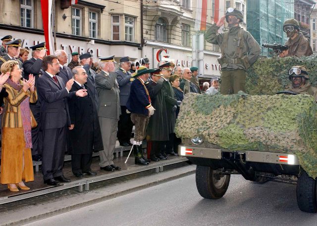 Bildgröße auf die Monitorauflösung (640x480 px) optimiert