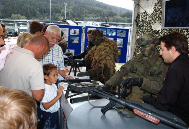 Bildgr&ouml;&szlig;e auf die Monitoraufl&ouml;sung (640x480 px) optimiert