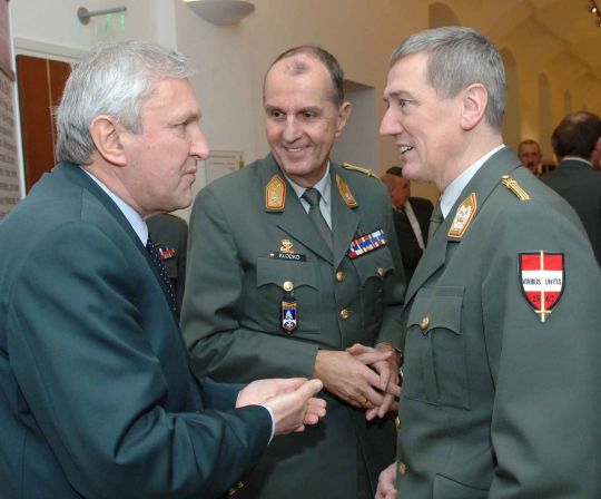 Bildgröße auf die Monitorauflösung (640x480 px) optimiert