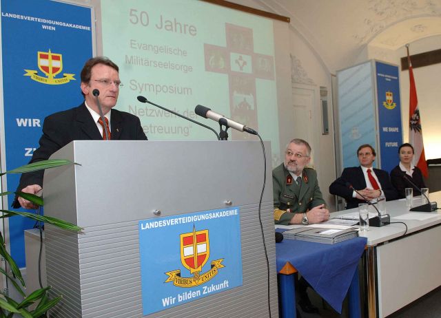 Bildgröße auf die Monitorauflösung (640x480 px) optimiert