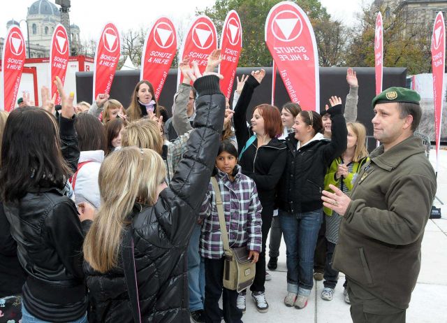 Bildgr&ouml;&szlig;e auf die Monitoraufl&ouml;sung (640x480 px) optimiert