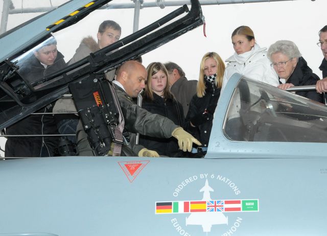 Bildgr&ouml;&szlig;e auf die Monitoraufl&ouml;sung (640x480 px) optimiert