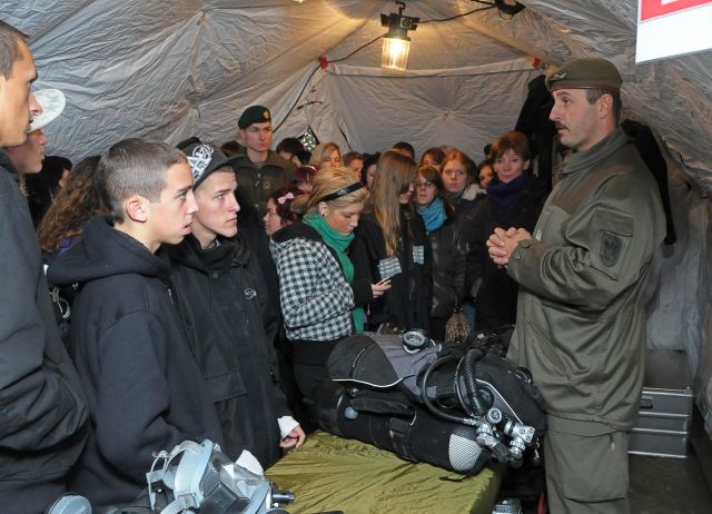 Bildgr&ouml;&szlig;e auf die Monitoraufl&ouml;sung (640x480 px) optimiert