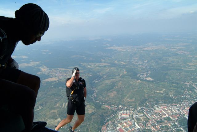 Bildgröße auf die Monitorauflösung (640x480 px) optimiert