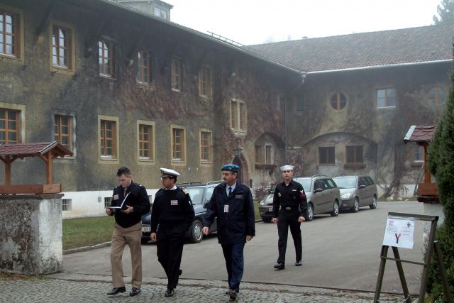 Bildgröße auf die Monitorauflösung (640x480 px) optimiert