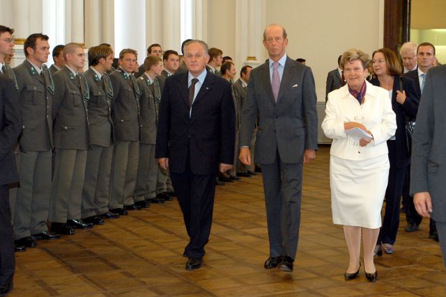 Bildgröße auf die Monitorauflösung (640x480 px) optimiert