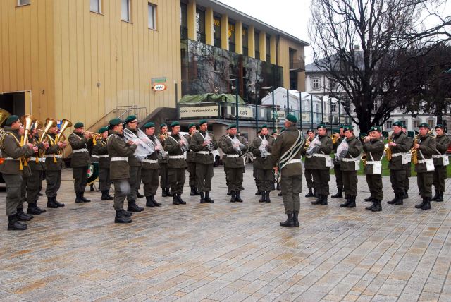 Bildgröße auf die Monitorauflösung (640x480 px) optimiert