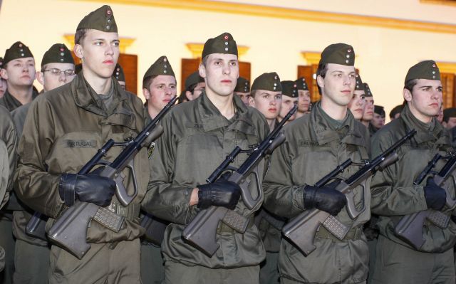 Bildgröße auf die Monitorauflösung (640x480 px) optimiert