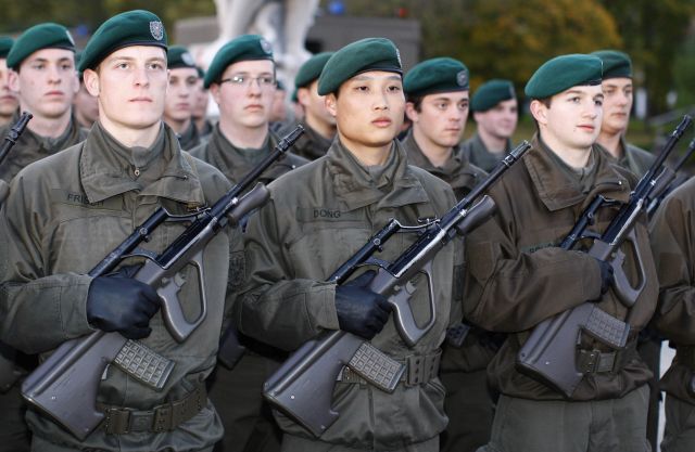 Bildgröße auf die Monitorauflösung (640x480 px) optimiert