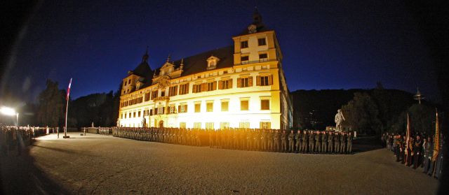 Bildgröße auf die Monitorauflösung (640x480 px) optimiert