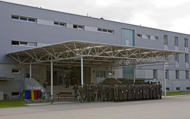 Bildgröße auf die Monitorauflösung (640x480 px) optimiert