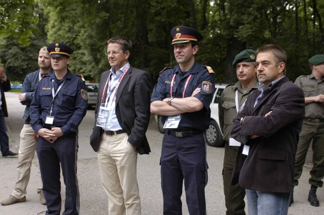 Bildgröße auf die Monitorauflösung (640x480 px) optimiert