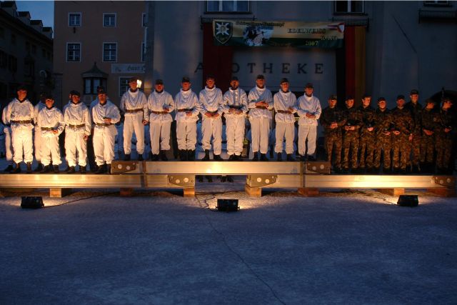 Bildgr&ouml;&szlig;e auf die Monitoraufl&ouml;sung (640x480 px) optimiert