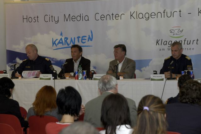 Bildgröße auf die Monitorauflösung (640x480 px) optimiert