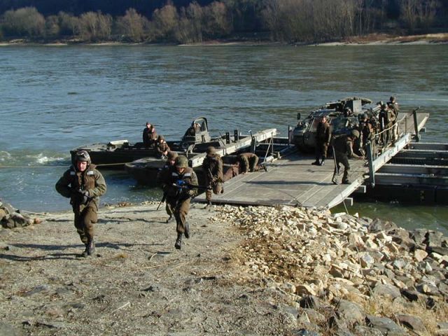 Bildgröße auf die Monitorauflösung (640x480 px) optimiert