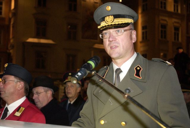 Bildgröße auf die Monitorauflösung (640x480 px) optimiert