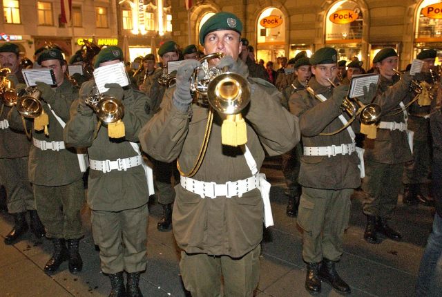 Bildgröße auf die Monitorauflösung (640x480 px) optimiert