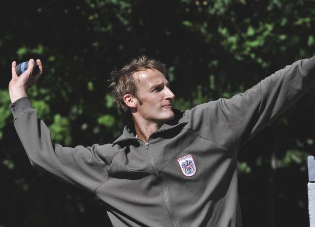 Bildgröße auf die Monitorauflösung (640x480 px) optimiert