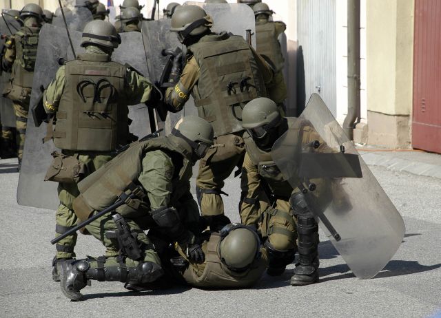 Bildname: foto_schwaerzler_sdsc_0243.jpg, momentane Bildgröße: 640x462 px Bildgröße auf die Monitorauflösung (640x480 px) optimiert