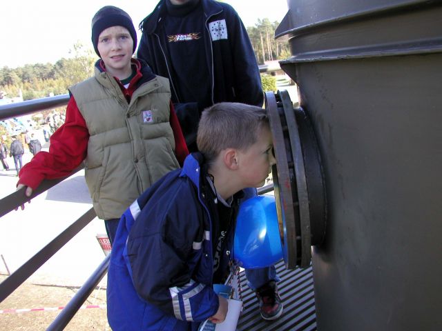 Bildgröße auf die Monitorauflösung (640x480 px) optimiert