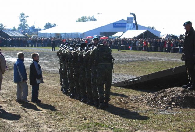 Bildgröße auf die Monitorauflösung (640x480 px) optimiert