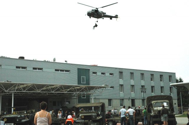 Bildname: garnisonsfest-151.jpg, momentane Bildgröße: 640x425 px Bildgröße auf die Monitorauflösung (640x480 px) optimiert