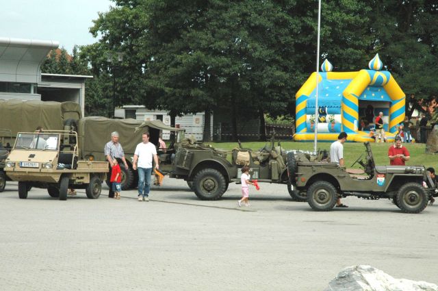 Bildname: garnisonsfest-71.jpg, momentane Bildgröße: 640x425 px Bildgröße auf die Monitorauflösung (640x480 px) optimiert