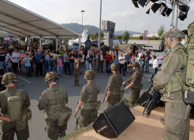 Bildgröße auf die Monitorauflösung (640x480 px) optimiert