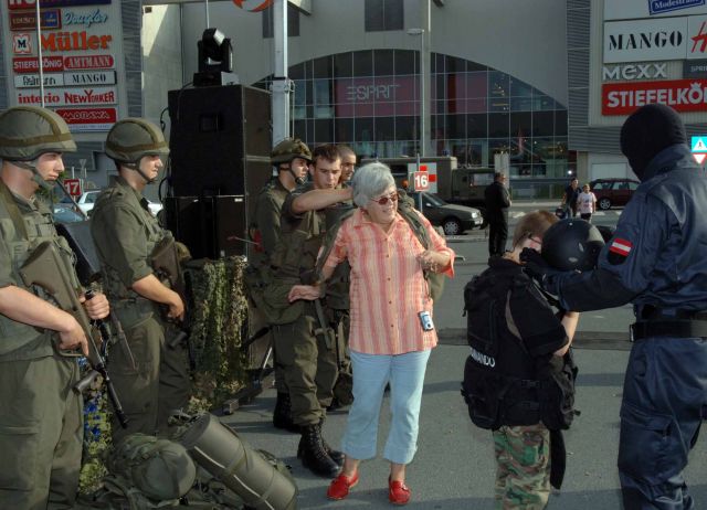 Bildgr&ouml;&szlig;e auf die Monitoraufl&ouml;sung (640x480 px) optimiert