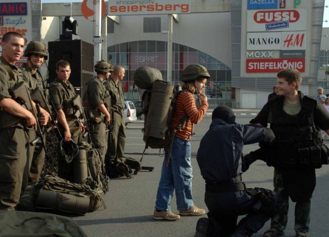 Bildgr&ouml;&szlig;e auf die Monitoraufl&ouml;sung (640x480 px) optimiert