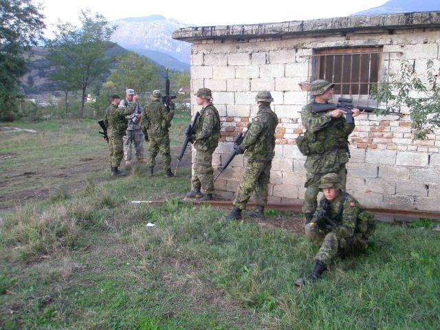 Bildgröße auf die Monitorauflösung (640x480 px) optimiert