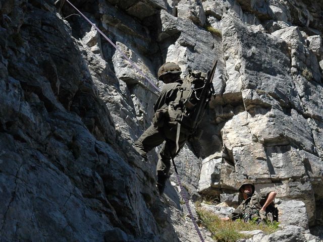Bildgröße auf die Monitorauflösung (640x480 px) optimiert