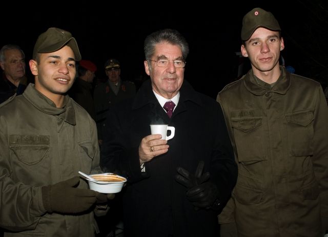 Bildgröße auf die Monitorauflösung (640x480 px) optimiert