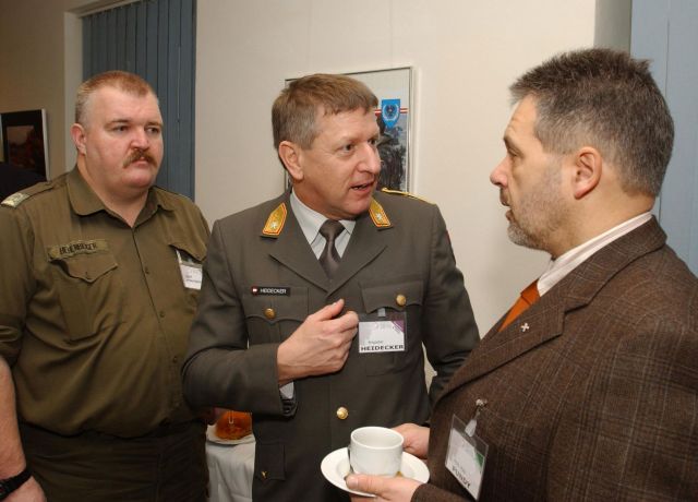 Bildgröße auf die Monitorauflösung (640x480 px) optimiert