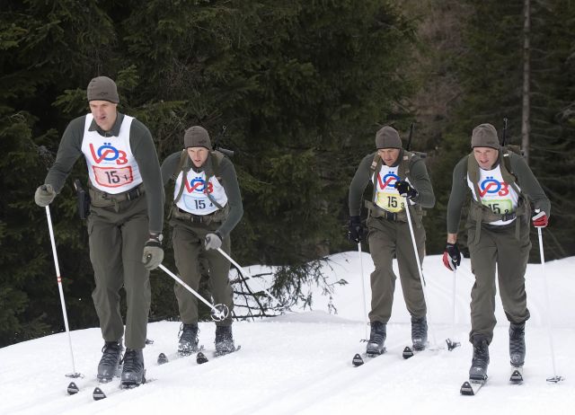 Bildgröße auf die Monitorauflösung (640x480 px) optimiert