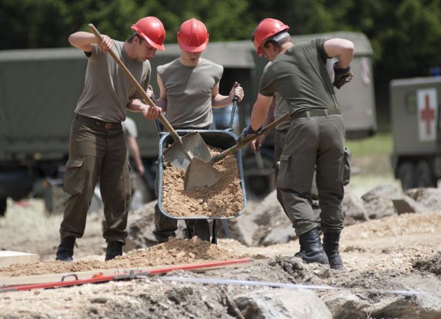 Bildgröße auf die Monitorauflösung (640x480 px) optimiert