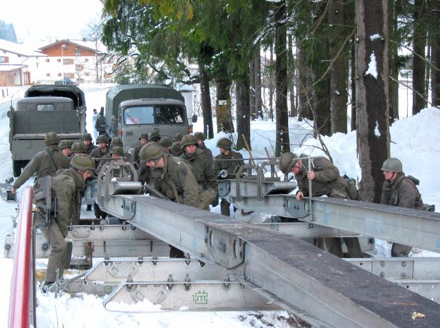 Bildgröße auf die Monitorauflösung (640x480 px) optimiert