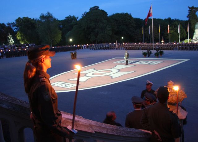 Bildgröße auf die Monitorauflösung (640x480 px) optimiert