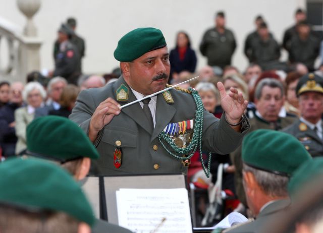 Bildgröße auf die Monitorauflösung (640x480 px) optimiert