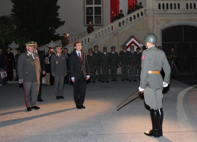 Bildgröße auf die Monitorauflösung (640x480 px) optimiert