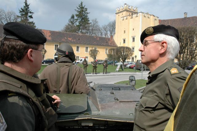 Bildgröße auf die Monitorauflösung (640x480 px) optimiert