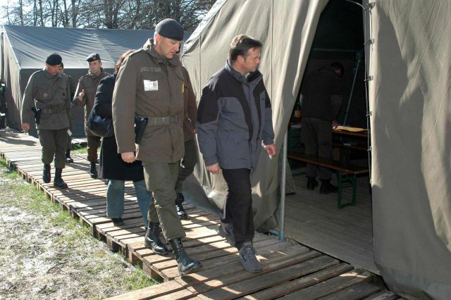 Bildgröße auf die Monitorauflösung (640x480 px) optimiert