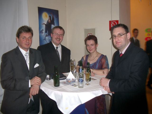 Bildgröße auf die Monitorauflösung (640x480 px) optimiert