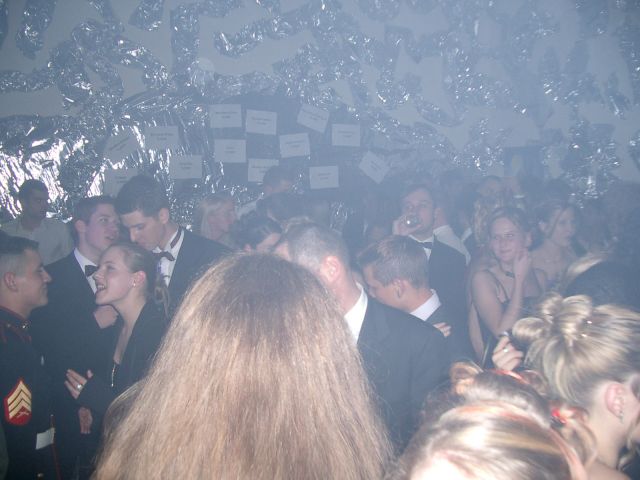 Bildgröße auf die Monitorauflösung (640x480 px) optimiert