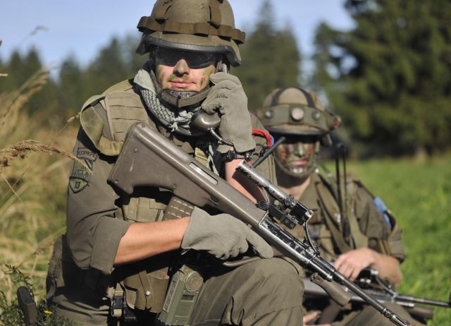 Bildgr&ouml;&szlig;e auf die Monitoraufl&ouml;sung (640x480 px) optimiert