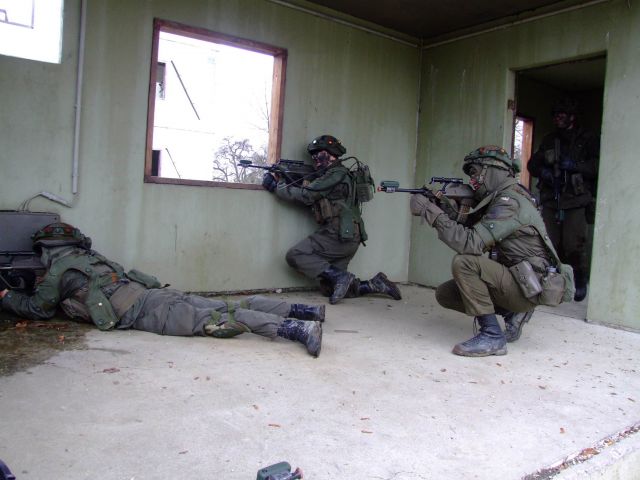 Bildgr&ouml;&szlig;e auf die Monitoraufl&ouml;sung (640x480 px) optimiert