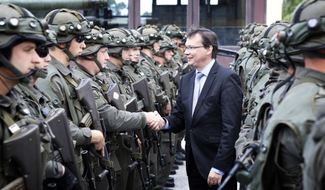 Bildgr&ouml;&szlig;e auf die Monitoraufl&ouml;sung (640x480 px) optimiert